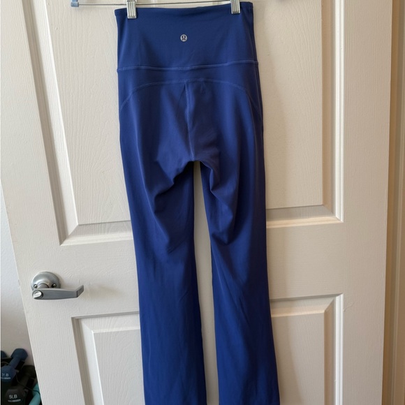 Lululemon Groove Super-High-Rise Flared Pant Nulu Psychic - Picture 4 of 6